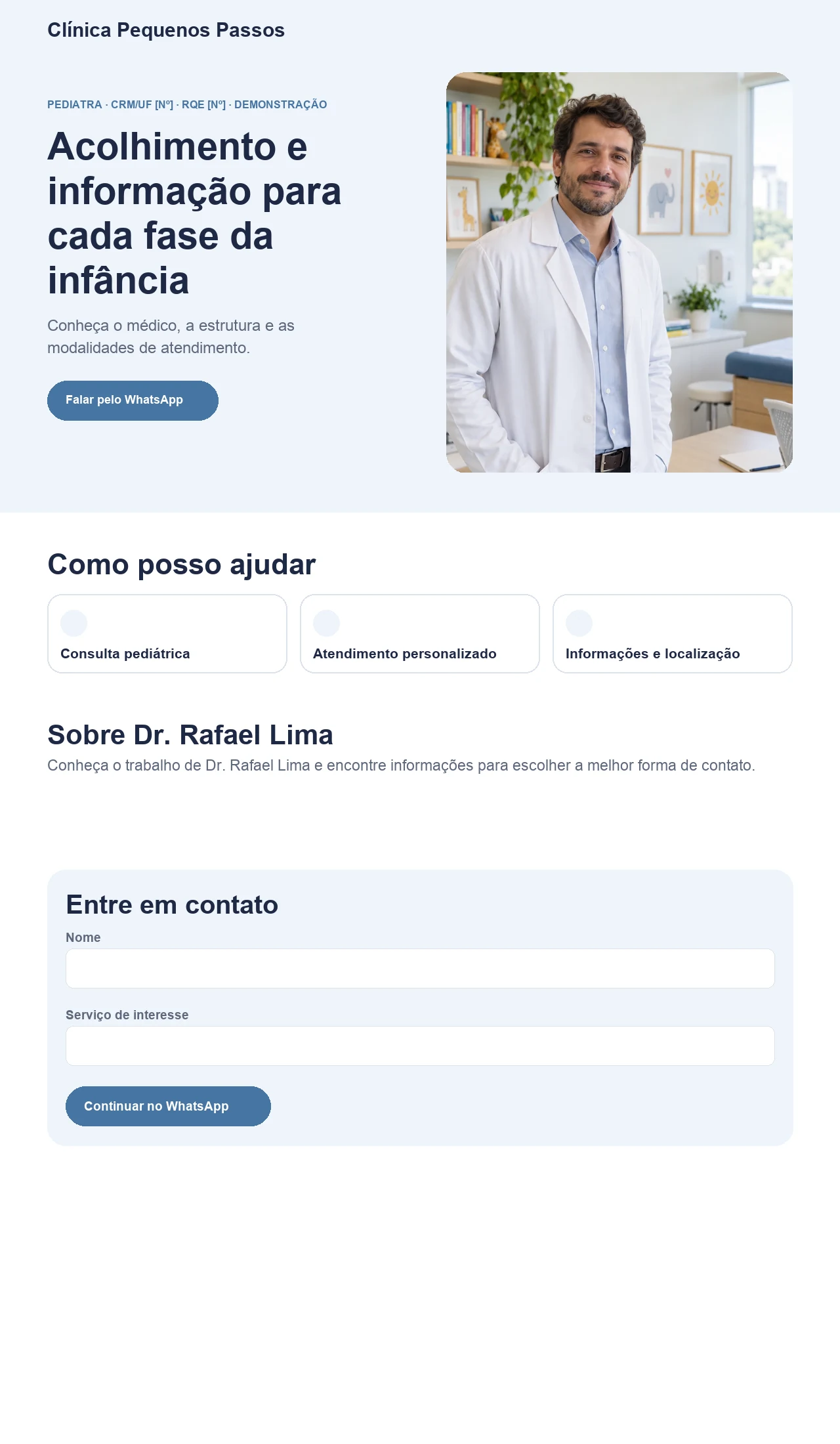 Página profissional fictícia para pediatras e clínicas pediátricas, exibida no computador